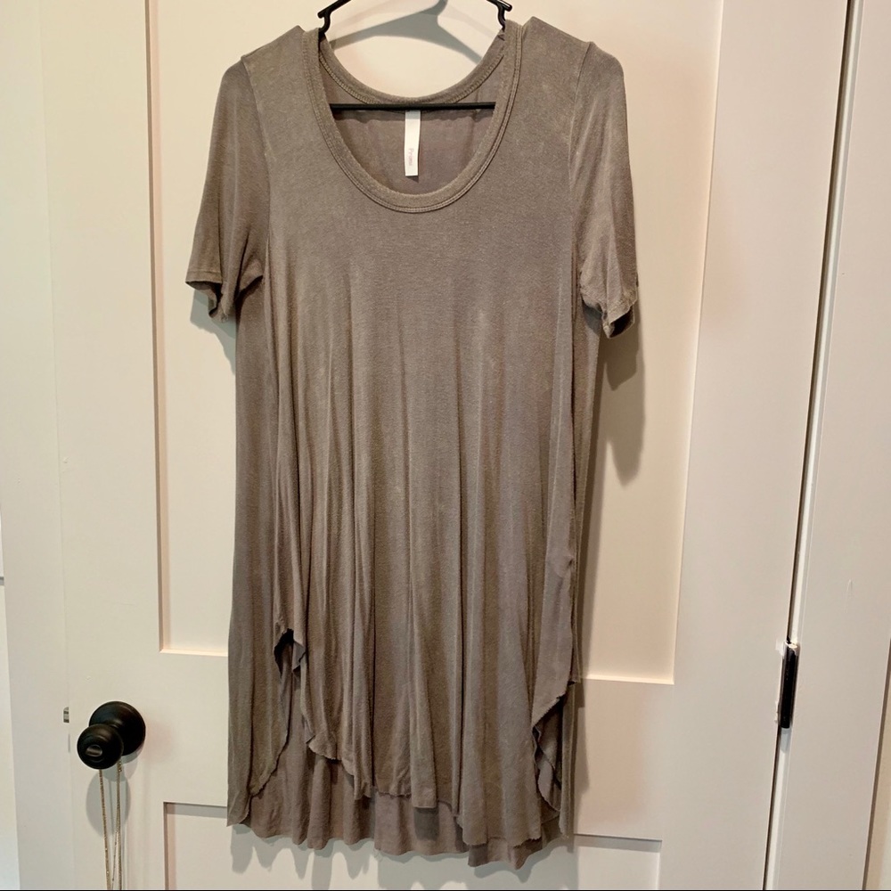 Primi Light Brown/Gray Distressed T-Shirt